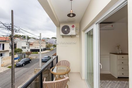 32_photo/94dce215fb.9c16890d59937ae3-ATLAS-ea0fdef4-37a0-4e32-b6b2-115d1402e6ae.jpg de casa à venda com 3 quartos, 225m² em Cidade Industrial de Curitiba, Curitiba