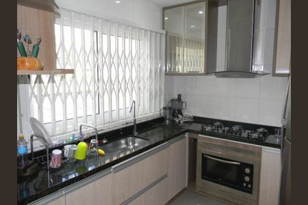 4_photo/94dce217db.c77c0fd0dccceebf-ATLAS-3672edeb-133a-4eed-a78c-76e67a10267b.jpg de casa para alugar com 3 quartos, 168m² em Campo Comprido, Curitiba