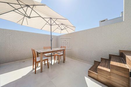 5_photo/94dce21803.c9e7360ea6899fe4-ATLAS-06a82836-b835-497e-8eec-a0e0fe6c9dd2.jpg de casa à venda com 3 quartos, 124m² em Campo Comprido, Curitiba