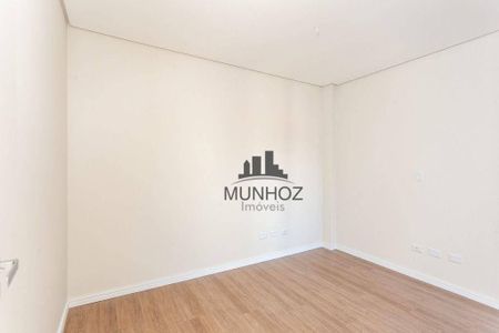 26_photo/94dce21803.f9311111f8aae271-ATLAS-67f8e3e7-719b-4178-9670-1a2e8d90c52b.jpg de casa à venda com 3 quartos, 130m² em Campo Comprido, Curitiba