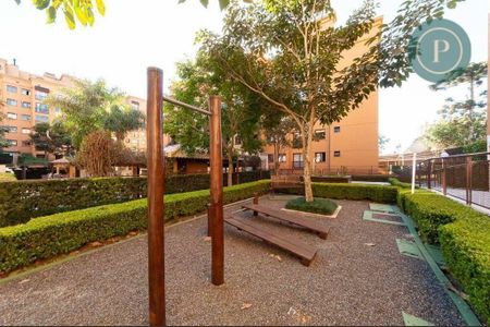 5_photo/94dce21809.f25f83ff9854c19e-ATLAS-22fc7145-5956-489a-ac64-17e85093eefb.jpg de apartamento à venda com 2 quartos, 65m² em Campo Comprido, Curitiba