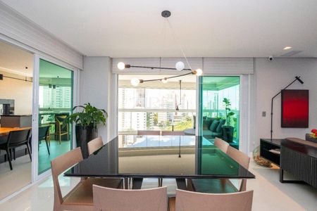 13_photo/94dce2189d.feec0627e9aa882c-ATLAS-d868a685-472e-4d23-83e7-a8a3f7e1db8d.jpg de apartamento à venda com 3 quartos, 190m² em Campo Comprido, Curitiba