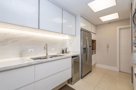 16_photo/94dce218b5.5c397b5c54218156-ATLAS-2dc63f98-6368-4b11-be3f-fb1e9e3581ea.jpg de apartamento à venda com 3 quartos, 266m² em Cidade Industrial de Curitiba, Curitiba