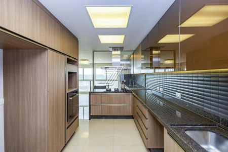 7_photo/94dce218b5.e5d14194a8daaecf-ATLAS-c47f7080-dcef-40db-a8d0-5dbd711bf990.jpg de apartamento à venda com 3 quartos, 266m² em Cidade Industrial de Curitiba, Curitiba