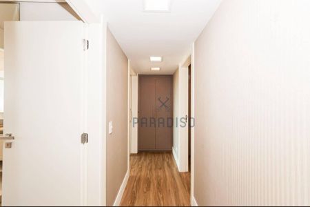 6_photo/94dce218b5.eb2ec0ea729fefad-ATLAS-74f02779-61c8-4d7b-a70e-b26581112d51.jpg de apartamento à venda com 3 quartos, 267m² em Cidade Industrial de Curitiba, Curitiba