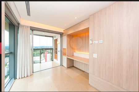 11_photo/94dce218cd.387fac3a7e9151da-ATLAS-03b9b0ff-d8d0-4859-9e31-321f58ff9ac8.jpg de apartamento à venda com 4 quartos, 431m² em Cidade Industrial de Curitiba, Curitiba