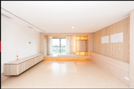 2_photo/94dce218cd.387fac3a7e9151da-ATLAS-73e07260-2ef5-4d36-b5db-9276b2fc42c3.jpg de apartamento à venda com 4 quartos, 431m² em Cidade Industrial de Curitiba, Curitiba