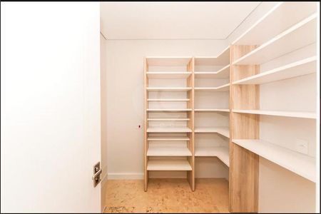 12_photo/94dce218cd.387fac3a7e9151da-ATLAS-90dd3302-1d43-4e75-a44a-f90cee636643.jpg de apartamento à venda com 4 quartos, 431m² em Cidade Industrial de Curitiba, Curitiba