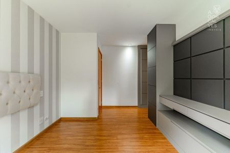 22_photo/94dce218d9.ce9eeab866d073c5-ATLAS-6f29ea83-177f-4b08-9c4f-0738ec76e1c4.jpg de apartamento à venda com 3 quartos, 175m² em Campina do Siqueira, Curitiba