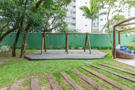 31_photo/94dce218d9.ce9eeab866d073c5-ATLAS-fb59144d-233f-4a15-a678-0efe05fdbac3.jpg de apartamento à venda com 3 quartos, 175m² em Campina do Siqueira, Curitiba