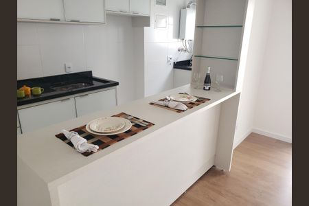 4_photo/94dce218df.af8e887ef6cfd880-ATLAS-0cb717f2-3c02-48d3-92c5-6bafa4cfa511.jpg de apartamento para alugar com 2 quartos, 60m² em Campo Comprido, Curitiba