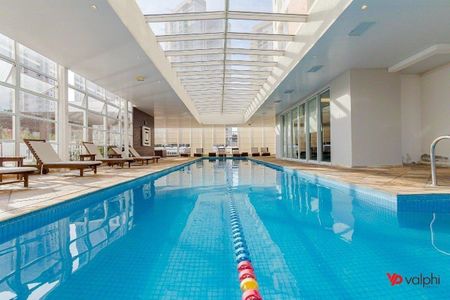 7_photo/94dce218df.e32e41b08529ab42-ATLAS-31e3a2dd-2663-4284-8aec-a52b9b46f7a5.jpg de apartamento para alugar com 2 quartos, 69m² em Campo Comprido, Curitiba