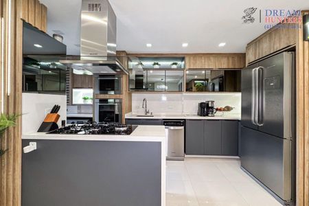 2_photo/94dce21ae5.e53496fb49f8a868-ATLAS-14a6f9fc-d225-40cc-8794-87e8cf06ab59.jpg de apartamento à venda com 2 quartos, 84m² em Campo Comprido, Curitiba