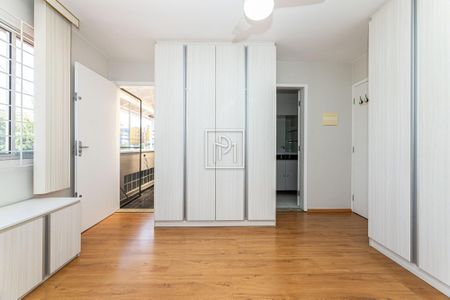 16_photo/94dce21af9.ea8a9be96a9bd010-ATLAS-38477434-de8a-4bf7-a529-1c40abbf956f.jpg de casa à venda com 4 quartos, 180m² em Cidade Industrial de Curitiba, Curitiba