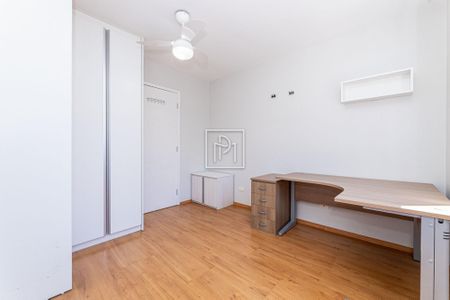 26_photo/94dce21af9.ea8a9be96a9bd010-ATLAS-b56594d0-885e-43b1-96c6-6f7ef90e9f89.jpg de casa à venda com 4 quartos, 180m² em Cidade Industrial de Curitiba, Curitiba