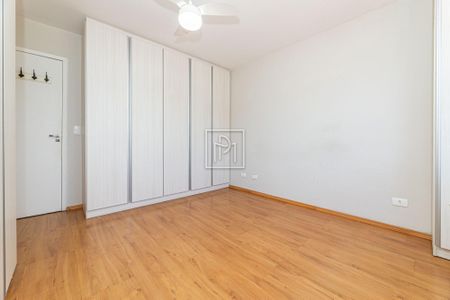 18_photo/94dce21af9.ea8a9be96a9bd010-ATLAS-b99ccf69-f8c0-4e9f-be16-a2c3f1ac7849.jpg de casa à venda com 4 quartos, 180m² em Cidade Industrial de Curitiba, Curitiba