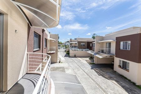 24_photo/94dce21af9.ea8a9be96a9bd010-ATLAS-c460e3a0-3240-4e95-bba9-e7ef7242bbd4.jpg de casa à venda com 4 quartos, 180m² em Cidade Industrial de Curitiba, Curitiba