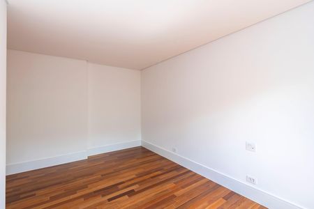 66_photo/94dce21c1d.cc80a849dbb3670d-ATLAS-72c39bf3-f2b4-4e71-bcfd-eec77ae5d8a1.jpg de apartamento à venda com 4 quartos, 320m² em Cidade Industrial de Curitiba, Curitiba