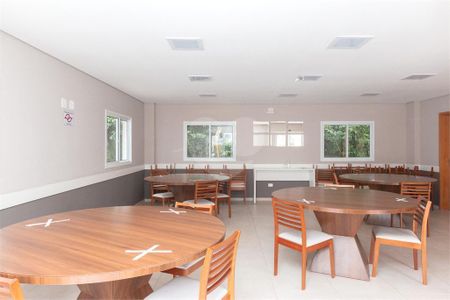 8_photo/94dce21c27.c7048a8dc0618162-ATLAS-77a5e3bf-71f2-4cec-8bae-b282ae587ecd.jpg de apartamento à venda com 3 quartos, 66m² em Cidade Industrial de Curitiba, Curitiba