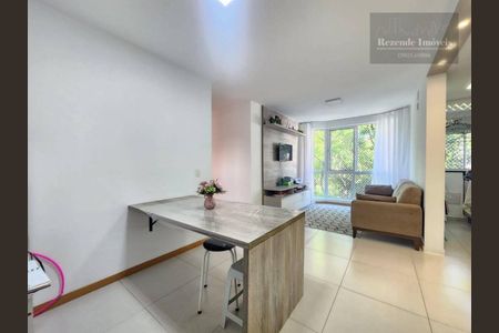 9_photo/94dce21c2d.bcf4ad1cb8849842-ATLAS-97f6ea62-a923-4a16-a79c-f9de01d8b00a.jpg de apartamento à venda com 3 quartos, 65m² em Cidade Industrial de Curitiba, Curitiba