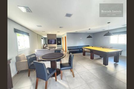 4_photo/94dce21c2d.bcf4ad1cb8849842-ATLAS-e73f1f4d-d12a-472a-bf9c-be6246ea2f3d.jpg de apartamento à venda com 3 quartos, 65m² em Cidade Industrial de Curitiba, Curitiba