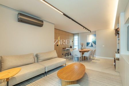 7_photo/94dce21c63.4eda127f39cfcbee-ATLAS-d4018e28-7d1b-45bd-87b2-b256556721b8.jpg de apartamento para alugar com 2 quartos, 105m² em Ecoville, Curitiba