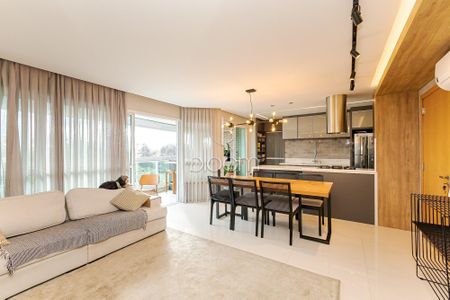 5_photo/94dce21c8d.772878849e5a53d2-ATLAS-1cf9686e-9496-4552-a097-dbec253be25f.jpg de apartamento à venda com 3 quartos, 122m² em Cidade Industrial de Curitiba, Curitiba