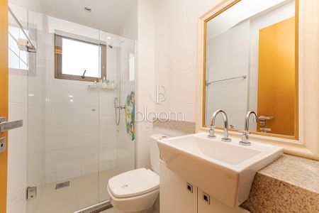 42_photo/94dce21c8d.772878849e5a53d2-ATLAS-e6315299-d68d-4ceb-8044-e97050c2f171.jpg de apartamento à venda com 3 quartos, 122m² em Cidade Industrial de Curitiba, Curitiba