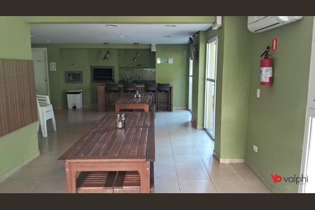 2_photo/94dce21ce5.2ff3026cae2ee5a9-ATLAS-06c0b583-ba4b-4f39-9de8-4f49d1393d37.jpg de apartamento à venda com 2 quartos, 49m² em Cidade Industrial de Curitiba, Curitiba