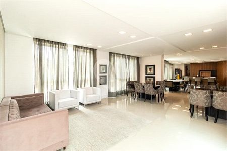 33_photo/94dce21cf3.61df383ebc62b81a-ATLAS-841f063f-96a8-49c2-9d05-9e4538e4856d.jpg de apartamento à venda com 3 quartos, 213m² em Cidade Industrial de Curitiba, Curitiba