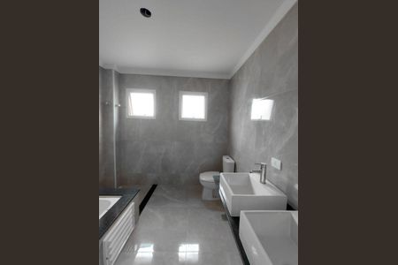 23_photo/94dce21d01.4aa166bf6fe01b39-ATLAS-6bdf73d5-c3a3-41a8-8188-8fd90ef3e3e6.jpg de casa à venda com 3 quartos, 147m² em Cidade Industrial de Curitiba, Curitiba