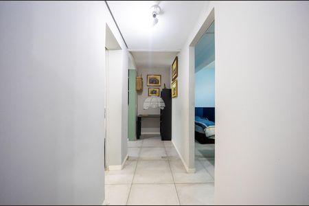 3_photo/94dce21d17.4cea1a0b3f6bbd2f-ATLAS-1d25635b-c9e5-4236-a97d-2ef223be142e.jpg de casa à venda com 4 quartos, 190m² em Cidade Industrial de Curitiba, Curitiba