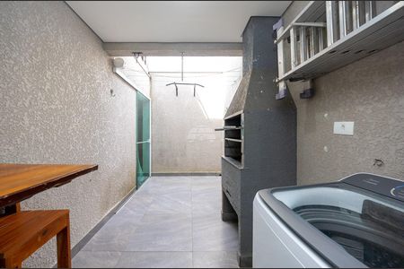 6_photo/94dce21d17.4cea1a0b3f6bbd2f-ATLAS-24f6153a-8f83-4ac0-9c25-9c5e01eded66.jpg de casa à venda com 4 quartos, 190m² em Cidade Industrial de Curitiba, Curitiba