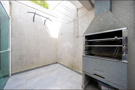 17_photo/94dce21d17.4cea1a0b3f6bbd2f-ATLAS-a28864cd-ca4c-4e30-9106-8444b1bb012d.jpg de casa à venda com 4 quartos, 190m² em Cidade Industrial de Curitiba, Curitiba