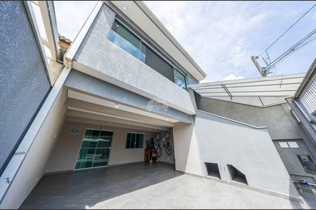 3_photo/94dce21d17.4cea1a0b3f6bbd2f-ATLAS-df27f65e-082e-4dd9-bbeb-9c3c23a16500.jpg de casa à venda com 4 quartos, 190m² em Cidade Industrial de Curitiba, Curitiba