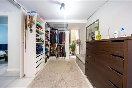 31_photo/94dce21d17.4cea1a0b3f6bbd2f-ATLAS-edbe7791-2ae4-4bd0-81a9-be760984e9e4.jpg de casa à venda com 4 quartos, 190m² em Cidade Industrial de Curitiba, Curitiba