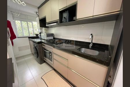 5_photo/94dce21d8f.c31fe9e3d48d22c4-ATLAS-3add51cb-d29a-4f8d-a4f8-7844370c8fd9.jpg de apartamento à venda com 3 quartos, 65m² em Cidade Industrial de Curitiba, Curitiba