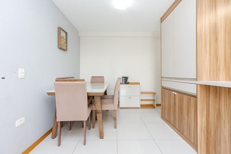 4_photo/94dce21d8f.d860d137df15aeab-ATLAS-1e7778a3-69a7-4e4e-bfff-38a1b2b730f7.jpg de apartamento para alugar com 3 quartos, 77m² em Cidade Industrial de Curitiba, Curitiba