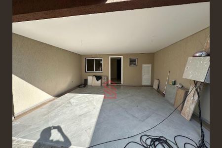 6_photo/94dce21da9.02ce7c68b93a2f49-ATLAS-3c7b029f-6a40-4cf0-b2e9-29f1faac6844.jpg de casa à venda com 3 quartos, 147m² em Cidade Industrial de Curitiba, Curitiba