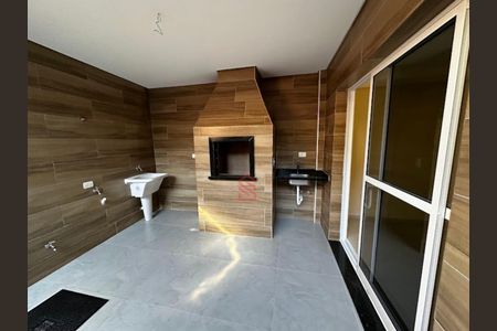 2_photo/94dce21da9.02ce7c68b93a2f49-ATLAS-6ca767a2-45f5-4de3-8723-00e44ecce9f5.jpg de casa à venda com 3 quartos, 147m² em Cidade Industrial de Curitiba, Curitiba