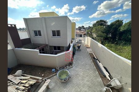 2_photo/94dce21da9.2b4c58cce2abd6a9-ATLAS-509fc152-c1a6-46a1-ae3e-dc919c8c1e0e.jpg de casa à venda com 3 quartos, 148m² em Cidade Industrial de Curitiba, Curitiba