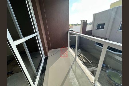 5_photo/94dce21da9.2b4c58cce2abd6a9-ATLAS-cd4b12c8-a4f7-48d0-8dbe-21923f15d7d4.jpg de casa à venda com 3 quartos, 148m² em Cidade Industrial de Curitiba, Curitiba