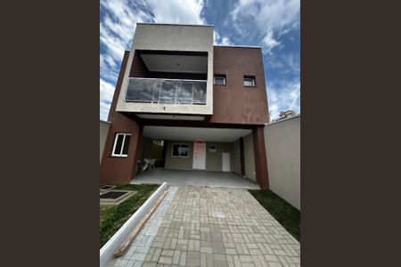 5_photo/94dce21da9.563c37b6b1d5a9f6-ATLAS-7a86e343-adb8-4a40-a11e-563dbdda6bd5.jpg de casa à venda com 3 quartos, 158m² em Cidade Industrial de Curitiba, Curitiba