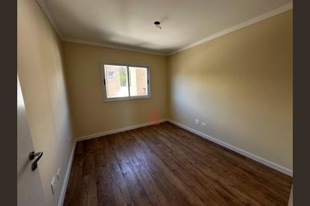 6_photo/94dce21da9.563c37b6b1d5a9f6-ATLAS-aa5940a4-ec8e-4308-924c-e0ec55f271d3.jpg de casa à venda com 3 quartos, 158m² em Cidade Industrial de Curitiba, Curitiba