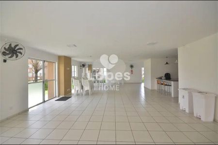 10_photo/94dce21e01.5b63f18bcccc212e-ATLAS-6af9547e-8f3d-4ce2-bbe1-b9c769243bd4.jpg de apartamento à venda com 3 quartos, 68m² em Campo Comprido, Curitiba