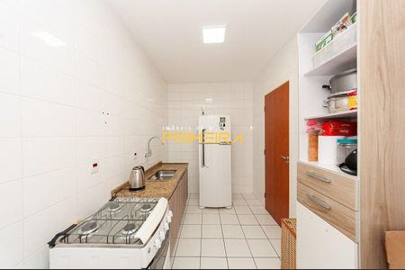 3_photo/94dce21e01.5b63f18bcccc212e-ATLAS-fb17a1c2-93d7-43fc-8e4f-7ad8759008b4.jpg de apartamento à venda com 3 quartos, 79m² em Campo Comprido, Curitiba