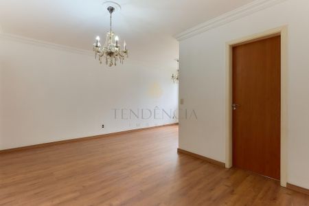 9_photo/94dce21e01.8bfd4c2fea13fcdd-ATLAS-75fd4b66-abd9-4fdc-8475-01a0029bac96.jpg de apartamento à venda com 3 quartos, 68m² em Campo Comprido, Curitiba