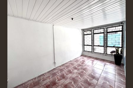 3_photo/94dce21e0d.1788552eaf7d05ed-ATLAS-3d72f110-9950-436f-80da-c8d986e71f2a.jpg de casa à venda com 3 quartos, 64m² em Cidade Industrial de Curitiba, Curitiba