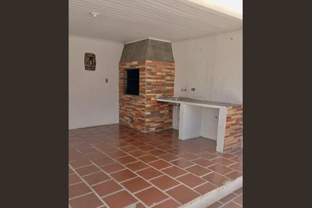 9_photo/94dce21e0d.1788552eaf7d05ed-ATLAS-883d8af1-e8f9-4b61-9bd8-273bf4f11145.jpg de casa à venda com 3 quartos, 64m² em Cidade Industrial de Curitiba, Curitiba