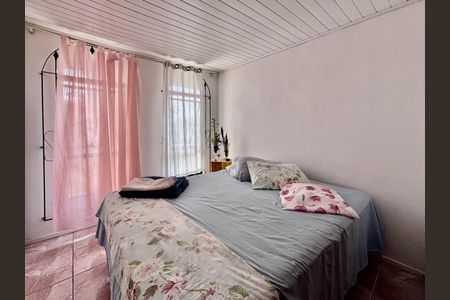 6_photo/94dce21e0d.1788552eaf7d05ed-ATLAS-dbf1a8a9-67d2-45ea-b880-10532c7d33fa.jpg de casa à venda com 3 quartos, 64m² em Cidade Industrial de Curitiba, Curitiba